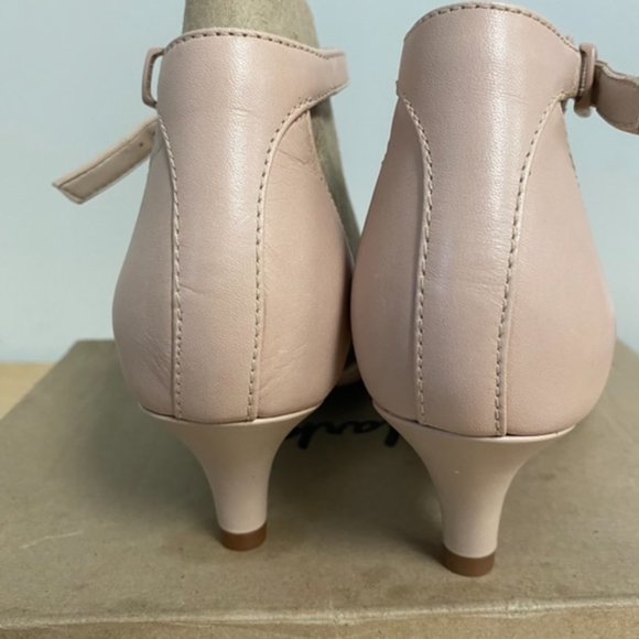 Clarks Pump Linvale Edyth Size 7 nude color - Picture 5 of 7